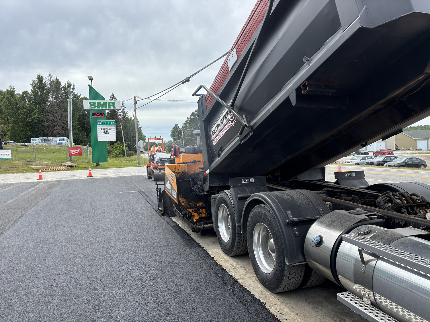 Travaux d'asphaltage